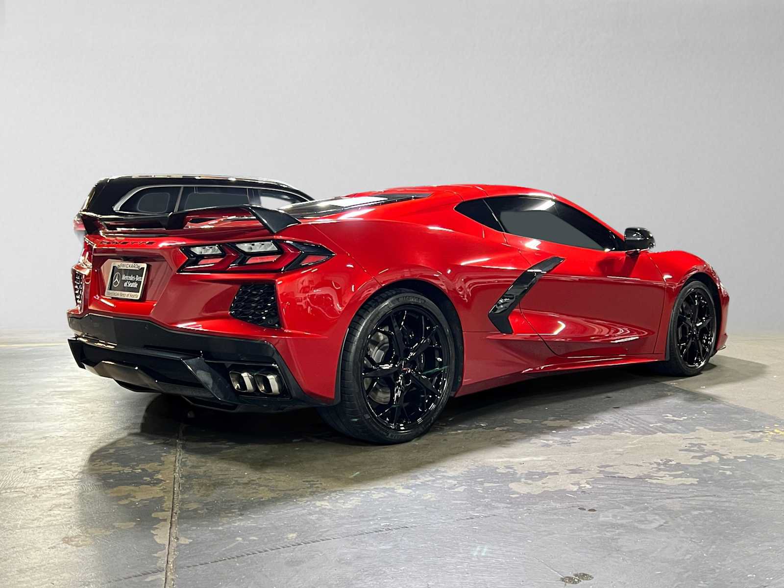 Used 2021 Chevrolet Corvette Stingray Premium Cpe w/ Z51 Performance Package RWD image 3