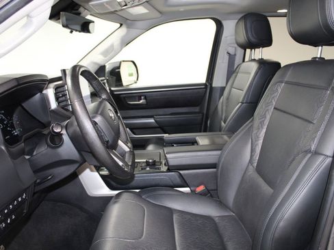 Used 2024 Toyota Sequoia SR5 w/ SR5 Premium Package AWD/4WD image 21