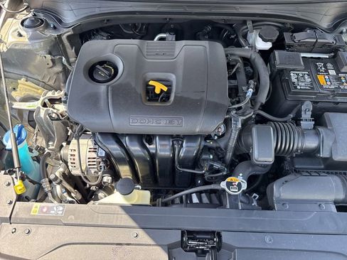 Certified 2023 Kia Forte LXS w/ LXS Technology Package FWD image 14
