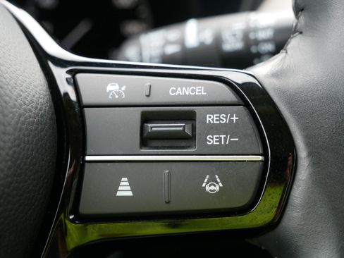 Certified 2024 Honda HR-V EX-L image 30