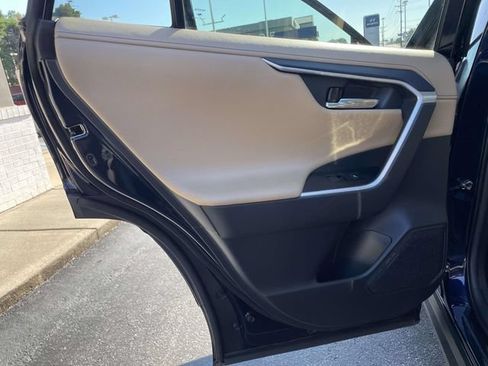 Used 2021 Toyota RAV4 Limited w/ Limited Grade Weather Package FWD image 11