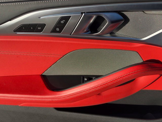 Used 2022 BMW M850i xDrive Coupe w/ M Carbon Exterior Package AWD/4WD image 12