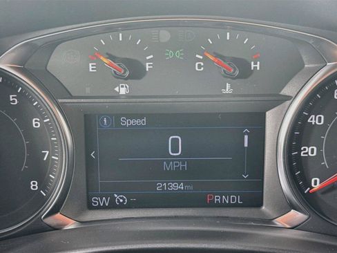 Used 2024 Chevrolet Equinox LT AWD/4WD image 6