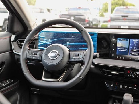 New 2026 Nissan Kicks SR w/ Cold Weather Package image 16