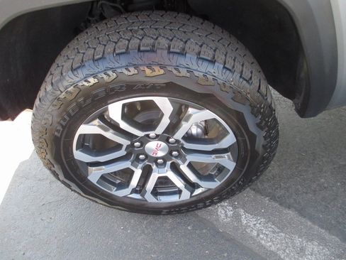 Certified 2024 GMC Canyon AT4 w/ Canyon Safety Plus Package image 13