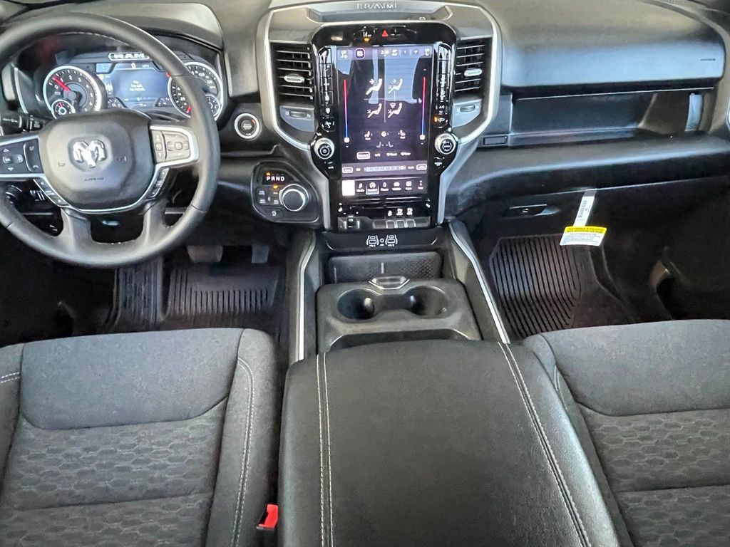 New 2026 RAM 1500 Big Horn AWD/4WD image 14