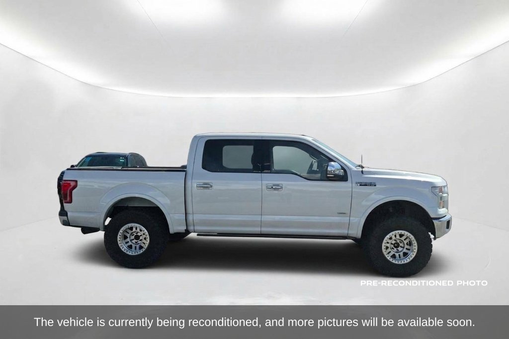 Used 2017 Ford F150 Lariat w/ Equipment Group 502A Luxury AWD/4WD image 4