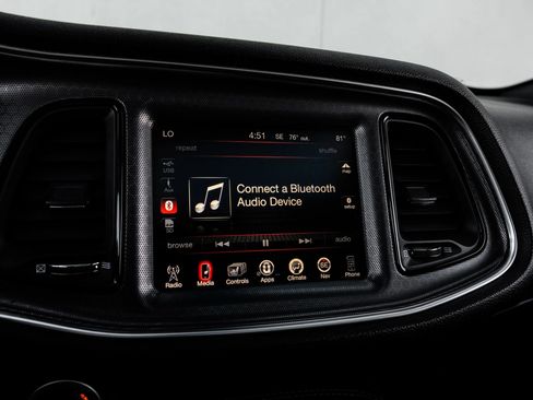 Used 2015 Dodge Challenger R/T Scat Pack w/ Leather Interior Group image 25