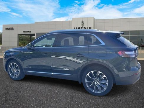 Used 2023 Lincoln Nautilus Reserve w/ Equipment Group 201A image 5