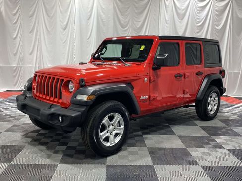 Used 2019 Jeep Wrangler Unlimited Sport S AWD/4WD image 1