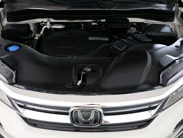 Used 2019 Honda Pilot Touring image 39