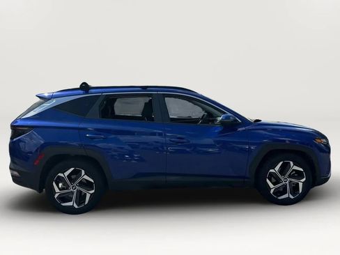 Used 2022 Hyundai Tucson SEL w/ Convenience Package image 3
