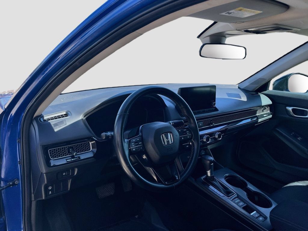 Used 2024 Honda Civic EX image 9