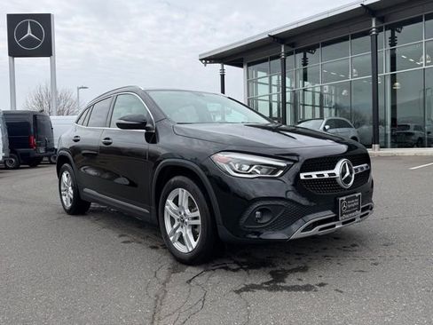 Used 2023 Mercedes-Benz GLA 250 4MATIC image 1