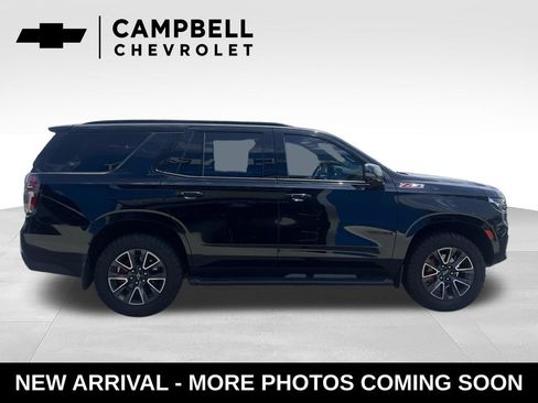 Used 2022 Chevrolet Tahoe Z71 w/ Luxury Package AWD/4WD image 6