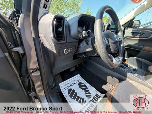 Used 2022 Ford Bronco Sport Outer Banks w/ Tech Package AWD/4WD image 18