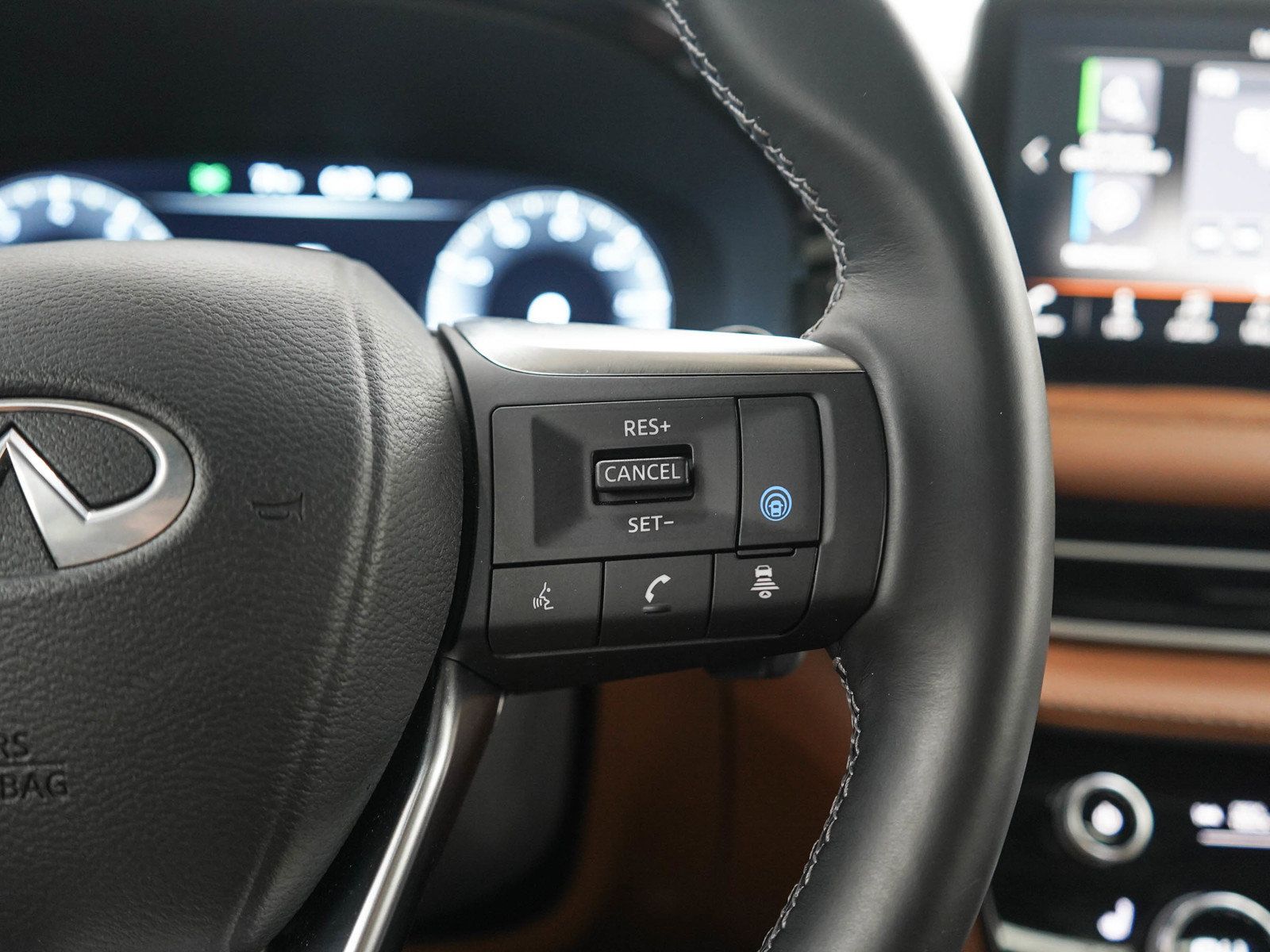 Used 2025 INFINITI QX60 Autograph AWD/4WD image 29
