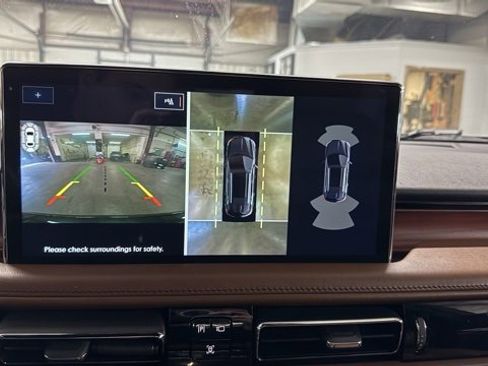 Used 2023 Lincoln Nautilus Reserve w/ Equipment Group 202A image 37