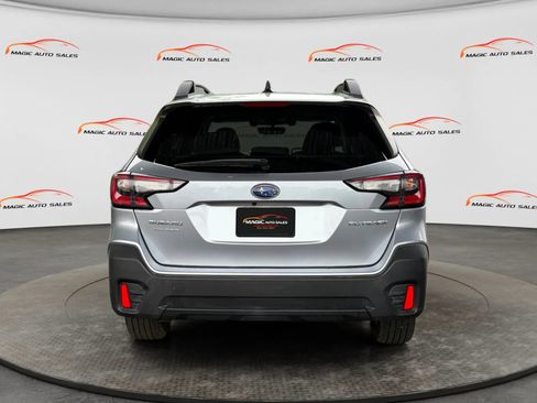 Used 2020 Subaru Outback Premium AWD/4WD image 9