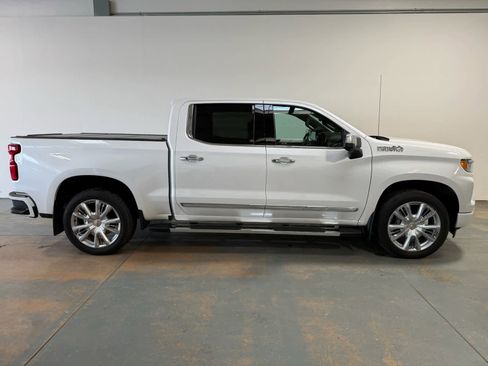 Certified 2024 Chevrolet Silverado 1500 High Country w/ High Country Premium Package image 6