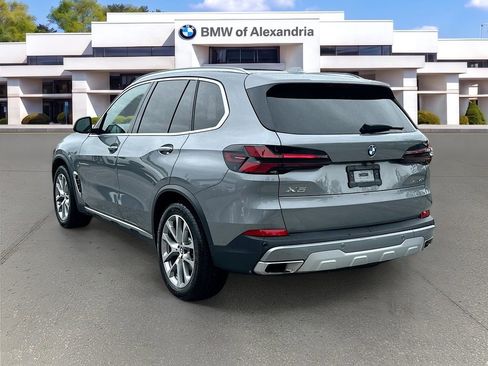 Used 2025 BMW X5 xDrive40i w/ Executive Package AWD/4WD image 5