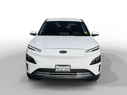 Certified 2023 Hyundai Kona SE FWD image 8