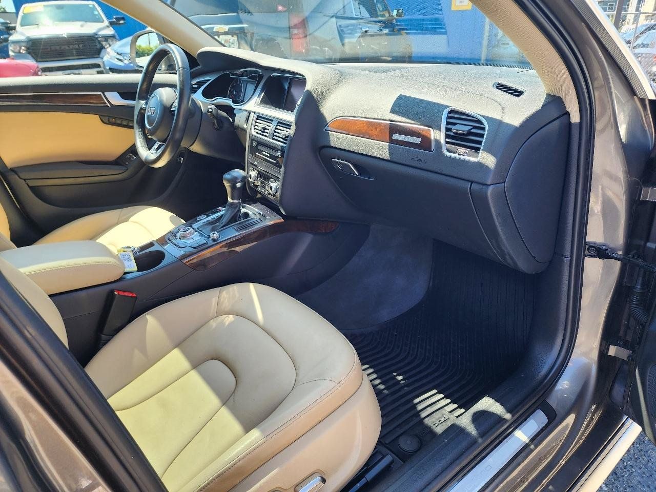 Used 2015 Audi A4 Premium Plus w/ Technology Package AWD/4WD image 32