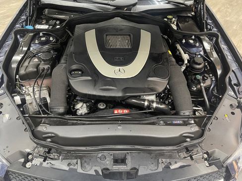 Used 2009 Mercedes-Benz SL 550 w/ Premium I Pkg image 34