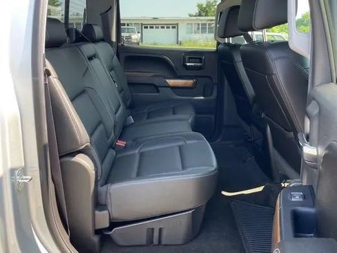 Used 2017 Chevrolet Silverado 1500 LTZ w/ Sport Package AWD/4WD image 27