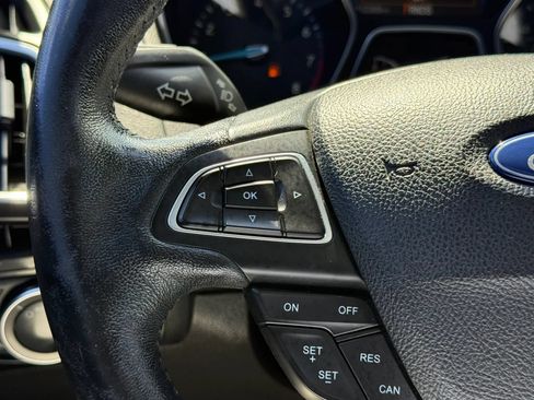Used 2018 Ford Focus Titanium FWD image 26
