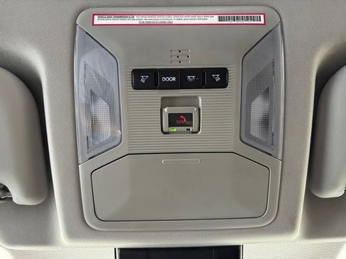 Used 2024 Toyota RAV4 LE AWD/4WD image 14
