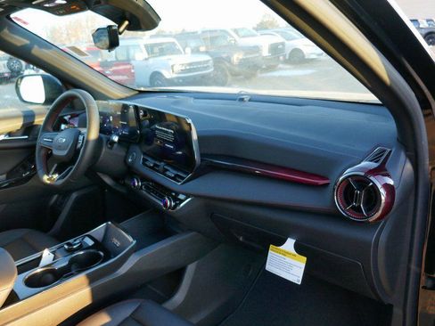 New 2026 Chevrolet Equinox RS w/ Safety and Technology Package FWD image 10