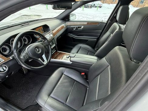 Used 2016 Mercedes-Benz E 350 4MATIC Wagon w/ Premium Package image 30