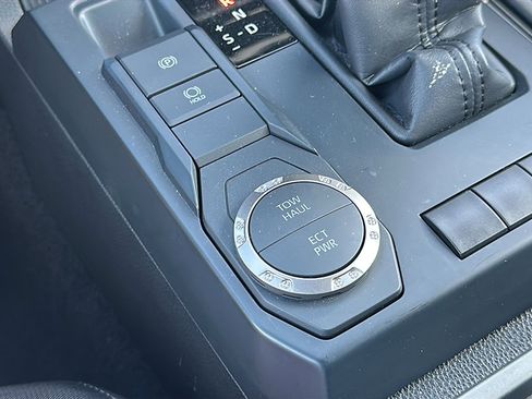 Used 2024 Toyota Tacoma SR5 image 34