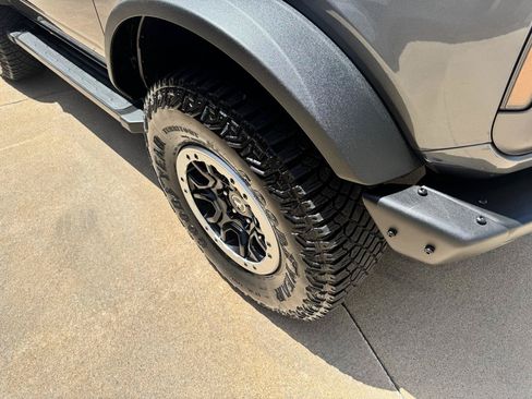 Used 2021 Ford Bronco Big Bend w/ Sasquatch Package AWD/4WD image 29