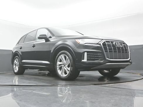 Used 2023 Audi Q7 2.0T Premium Plus w/ Premium Plus Package AWD/4WD image 29