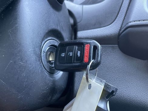 Used 2019 Honda HR-V Sport image 28