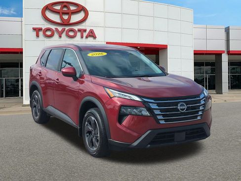 Used 2026 Nissan Rogue SV FWD image 1