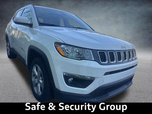 Used 2018 Jeep Compass Latitude w/ Safe & Security Group image 7