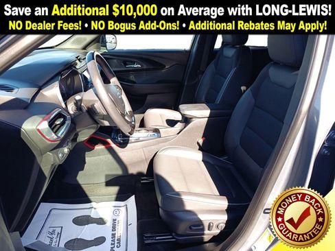 Used 2021 Chevrolet TrailBlazer RS w/ Technology Package image 14