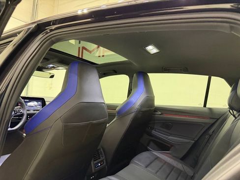 Used 2022 Volkswagen Golf R AWD/4WD image 37
