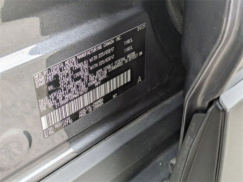 Used 2021 Toyota RAV4 XLE w/ Carpet Mat Package (TMS) image 36