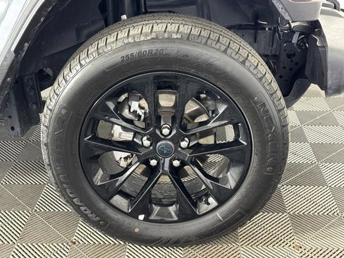 Certified 2025 Jeep Wrangler Unlimited Sahara AWD/4WD image 13