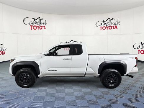 Used 2025 Toyota Tacoma PreRunner w/ TRD Prerunner Upgrade Package RWD image 5