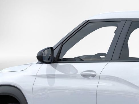 New 2026 Chevrolet TrailBlazer LS AWD/4WD image 12
