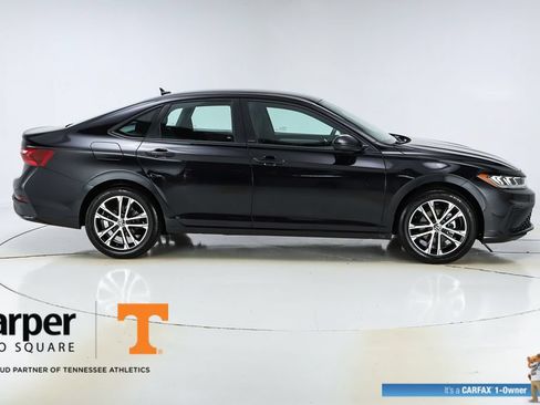 Used 2025 Volkswagen Jetta Sport FWD image 46