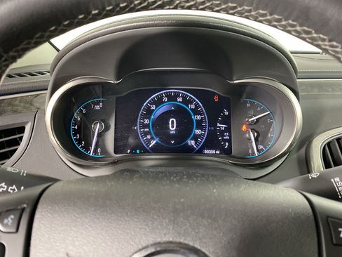 Used 2014 Buick LaCrosse Leather image 19