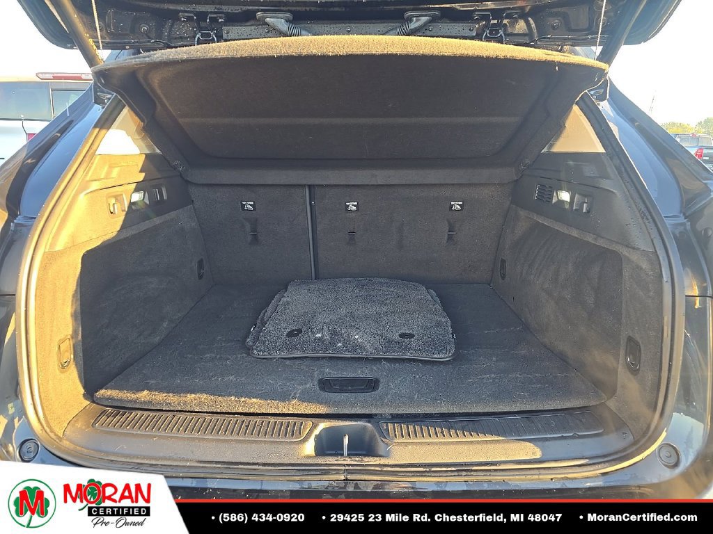 Used 2023 Buick Envision Avenir AWD/4WD image 17