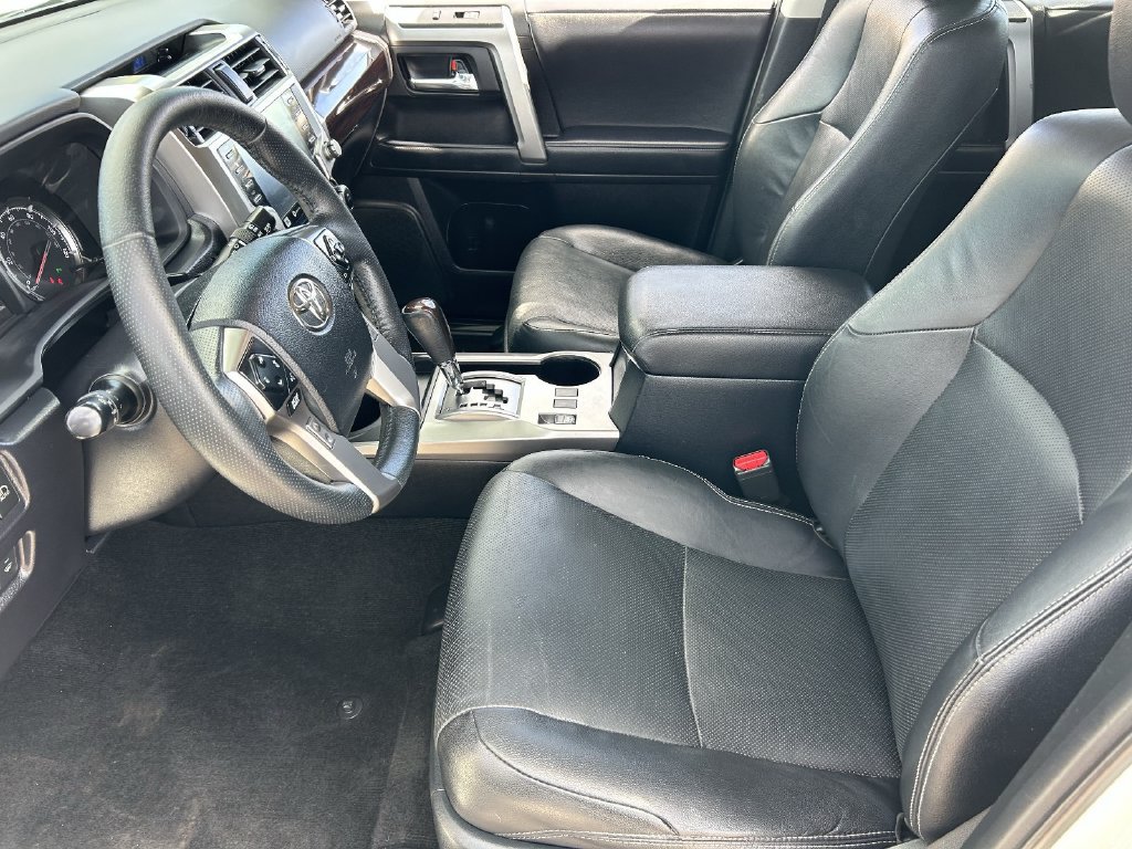 Used 2023 Toyota 4Runner Limited AWD/4WD image 19