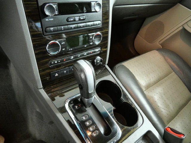 Used 2008 Mercury Sable Premier FWD image 18